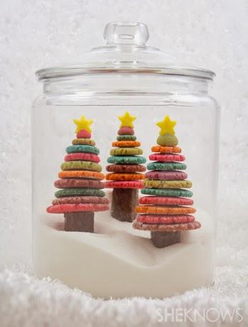 Árboles de navidad hechos con galletas