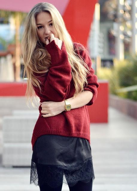 CUTOUT SWEATER