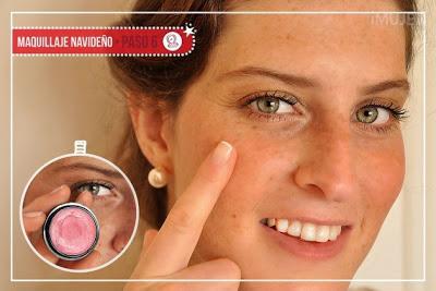 MAQUILLAJE PARA LA NAVIDAD