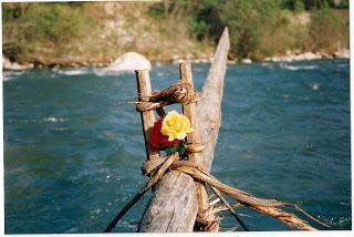 Agujeros en las vigas de las casas.