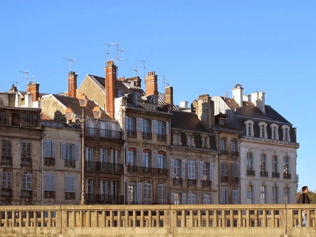 Bayona merece una visita.