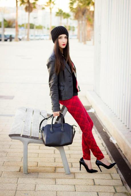 Beanie, Heels And Tartán Beanie, Heels And Tartán