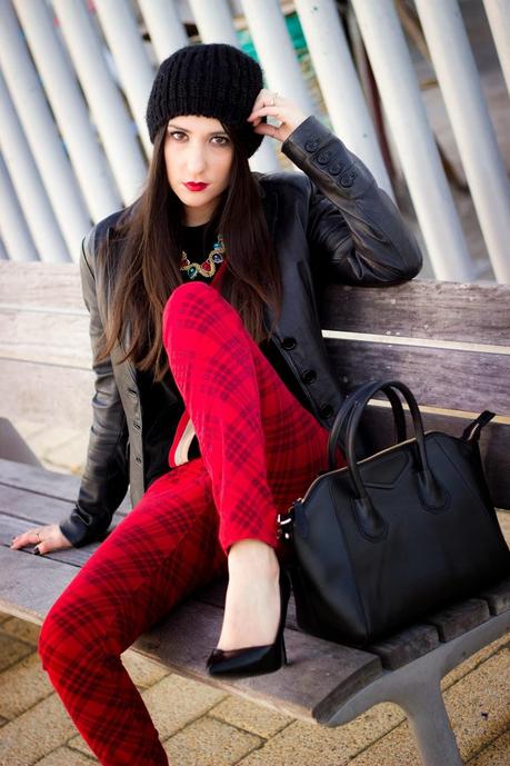 Beanie, Heels And Tartán Beanie, Heels And Tartán