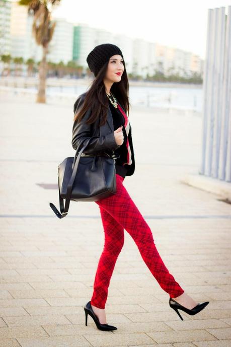 Beanie, Heels And Tartán Beanie, Heels And Tartán