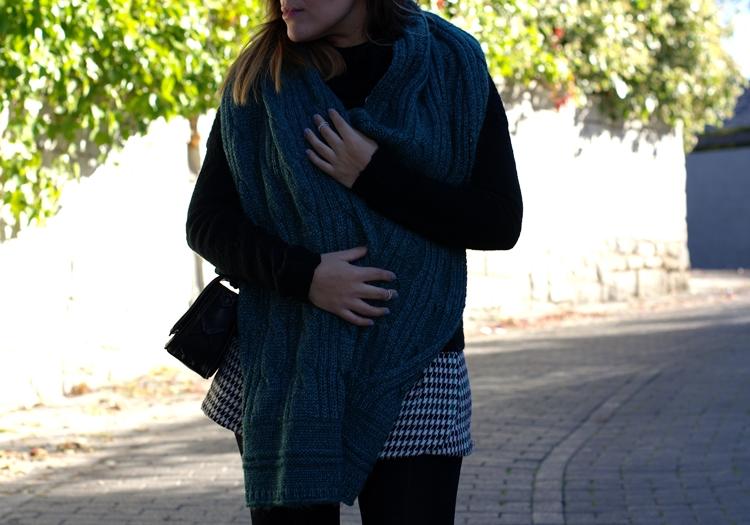 maxi_scarf_streetstyle