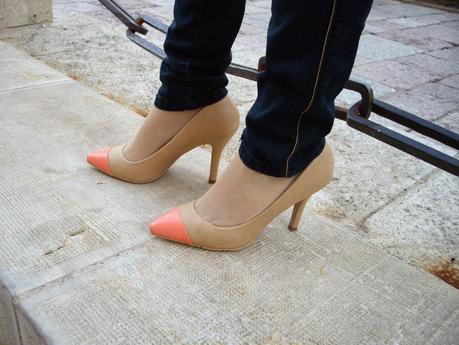 Warm bubble hooded cardigan: OASAP!!!