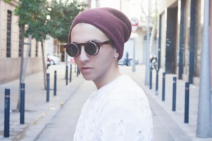 SUNGLASSES AT WINTER