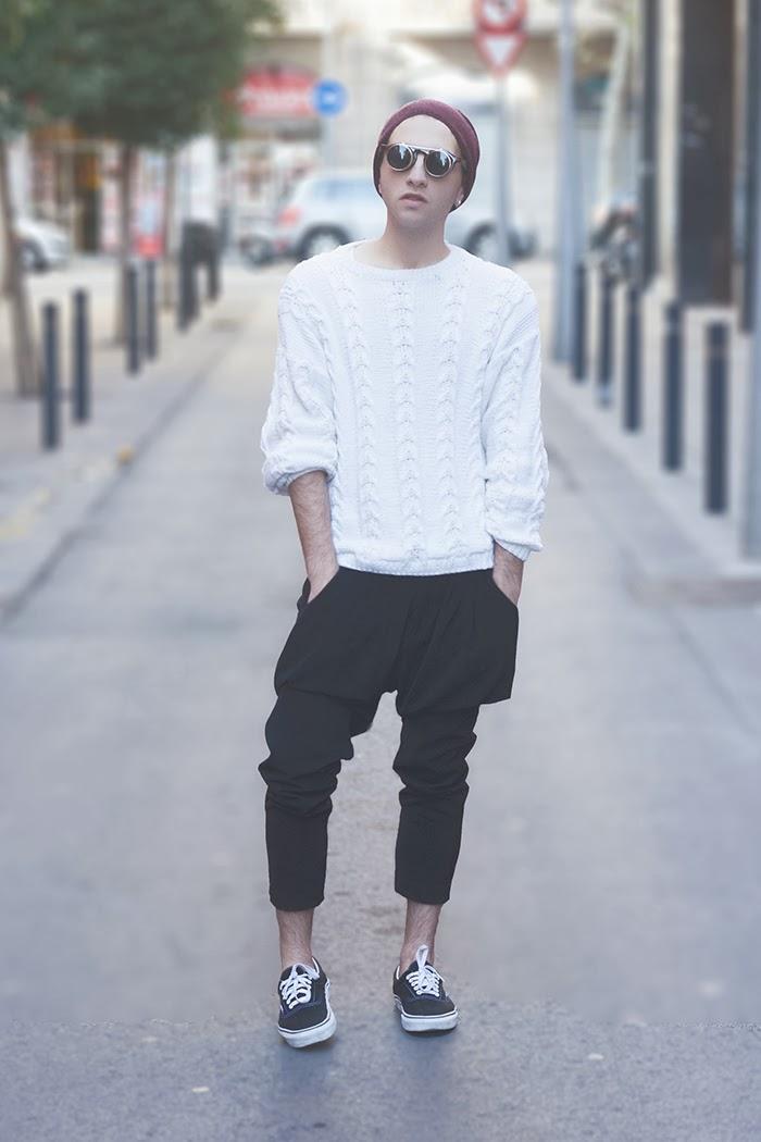 SUNGLASSES AT WINTER