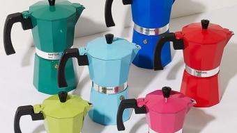 Cafetera Italiana Pantone
