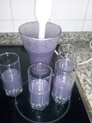 BATIDO DE FRUTAS CON ZARZAMORAS