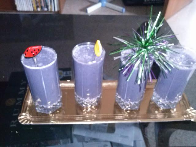 BATIDO DE FRUTAS CON ZARZAMORAS