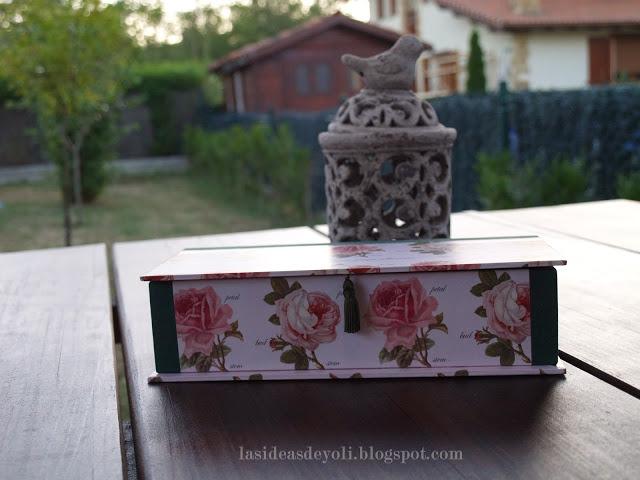 Conjunto de rosas en verde.