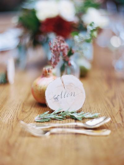 Sentando A Los Invitados: Tarjetas de Sitio Sentando A Los Invitados: Tarjetas de Sitio