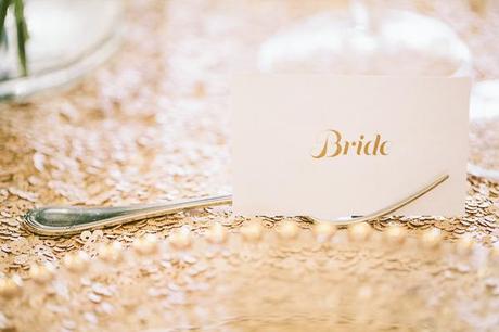 Sentando A Los Invitados: Tarjetas de Sitio Sentando A Los Invitados: Tarjetas de Sitio