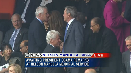 Mandela´s memorial Obama saluda a Raúl Castro