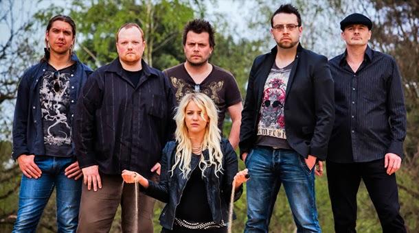 IO EARTH ANUNCIAN QUE EMPEZARÁN A GRABAR SU TERCER TRABAJO A PRINCIPIOS DEL AÑO QUE VIENE