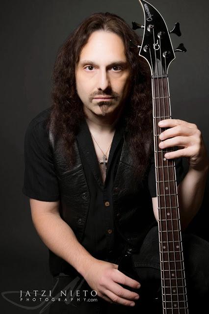 MIKE LEPOND PONE EN MARCHA UN PROYECTO MUSICAL