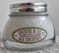 Concentrado de leche para una piel de seda