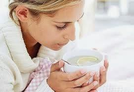 Infusión de tomillo, miel y limón