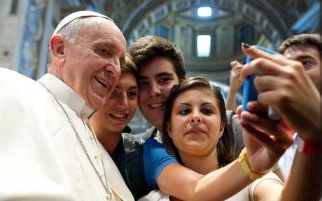 Yahoo! En Español: Lo más buscado en el 2013 y los temas que resumen el año papa-francisco-yahoo