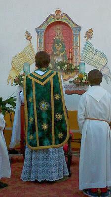 Facinas celebró la Vigilia de la Inmaculada ante su patrona, la Divina Pastora