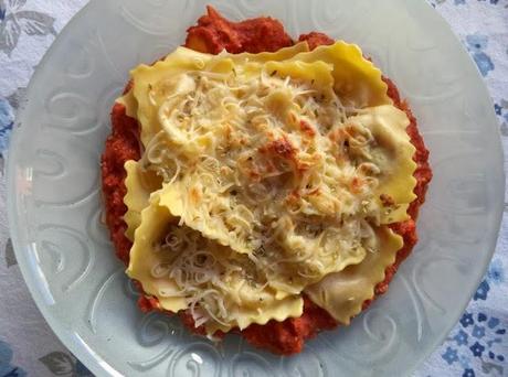 Raviolis de Ternera y Verduras con Revueltillo Raviolis de Ternera y Verduras con Revueltillo