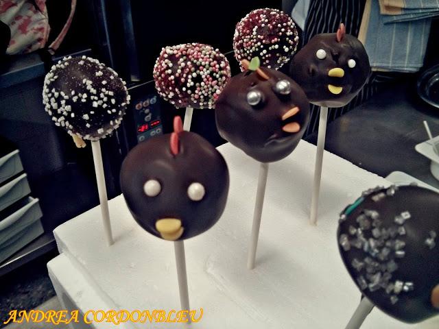 CAKES POP
