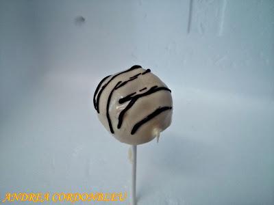 CAKES POP
