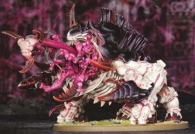 Mas imagenes tiranidas:Haruspex al completo y mas que posible fragmento de la portada