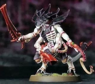 Mas imagenes tiranidas:Haruspex al completo y mas que posible fragmento de la portada