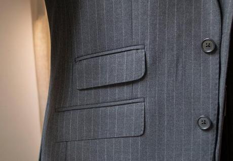 Review Traje en Raya diplomática gris de Fields.