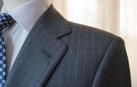 Review Traje en Raya diplomática gris de Fields.