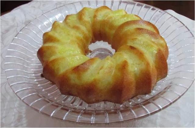 BIZCOCHO JUGOSO DE PIÑA