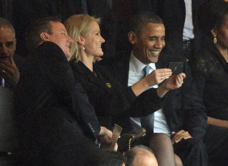 'selfie' de Obama con primera ministra danesa