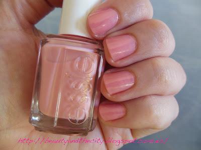 Essie, Catrice, Kiko - combinaciones de pintauñas