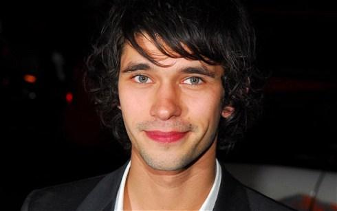 Ben-Whishaw_2212774b