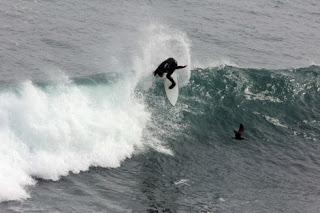 SE INAUGURARÁ EL CAMPEONATO DE SURF “CURANIPE PRO 2013 BY 7VEINTE”