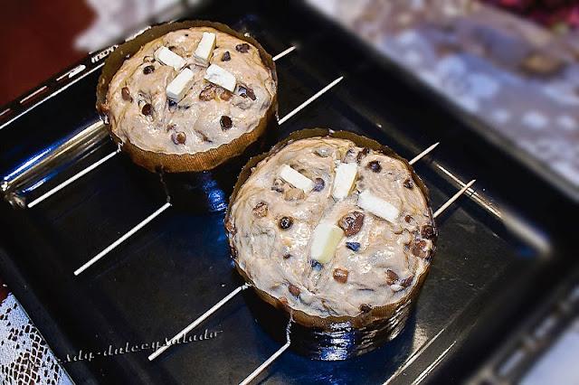 PANETTONE CON CASTAÑAS EN ALMIBAR Y  CHOCOLATE