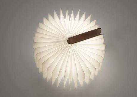 Lumio :: lámpara libro Lumio :: lámpara libro