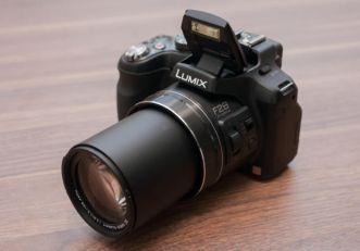 Panasonic Lumix DMC-FZ200
