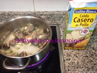 PESCADO EN SALSA DE ALMENDRAS