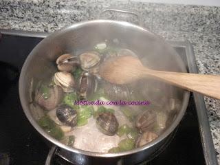 PESCADO EN SALSA DE ALMENDRAS