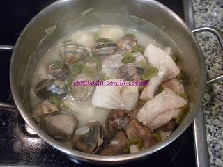 PESCADO EN SALSA DE ALMENDRAS