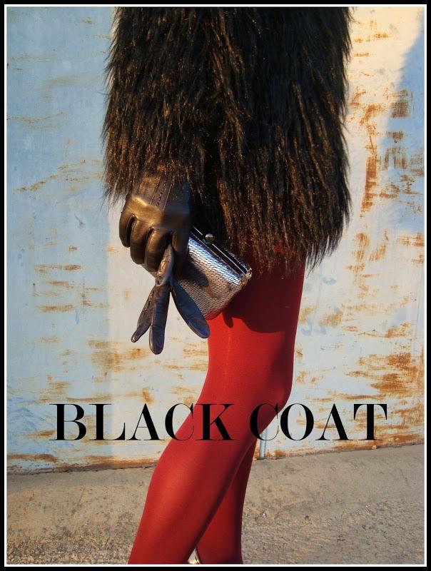 BLACK COAT