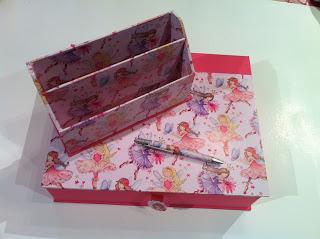 Conjunto de escritorio para niña