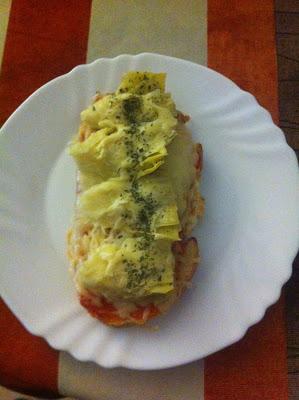 Tosta Pizza de Alcachofas con Mostaza