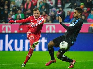 Mario Gotze anota el segundo tanto