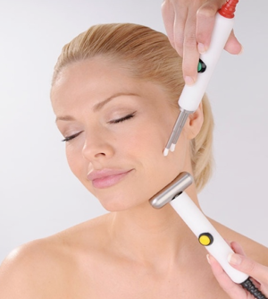 ultimate1 ULTIMATE de Quantum Technologies. Un auténtico lifting facial sin cirugía.