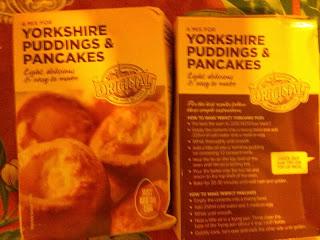 Pastel de salchichas con pudding Yorkshire