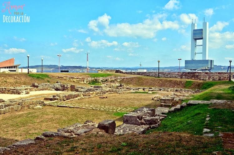 PASEO DEL PARROTE Y MUSEO MILITAR DE LA CORUÑA